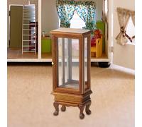 1/1/16 Del Guardaroba di Stoccaggio Delle Bambole Delicata Punto di Vista per Il