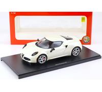 1:18 AUTOart Alfa Romeo 4C Coupè Pearl Bianco 2013