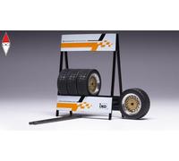 1/18 IXO CAVALLETTO SUPPORTO 4X PNEUMATICI LADA VFTS - METAL RACK WITH 4X TYRES