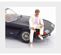 KK 1/18 ACTION FIGURE SUNNY SITTING FERRARI 365 GTB DAYTONA SPIDER MIAMI VICE