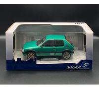 1:18 MITICA ALFA ROMEO ALFETTA BERLINA 2000L - IVORY - 1978