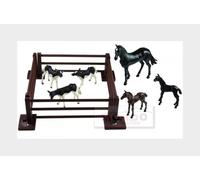 1:32 BRITAINS Accessories Set Baby Animal With Horse And Hurdle Various LC43267