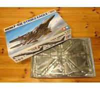 Tamiya 60312 - 1/32 F-15E Sciopero Eagle Bunker Buster - Nuovo