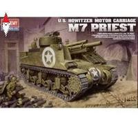 M7 Preist Tank 1:35 Plastic Model Kit ACADEMY