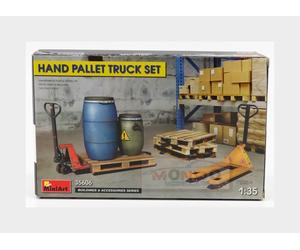 1:35 MINIART Accessories Hand Pallet Truck Set Kit MA35606
