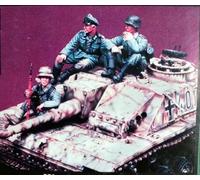 1/35 WWII German Tank Soldier Resin Model Kit Parti del modello in resina non dipinte e non assemblate (3 uomini, nessun carro armato) // Kx2s-6