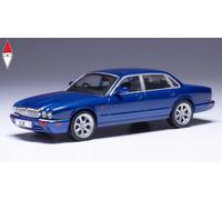 Jaguar XJ8 X308 RHD 1998 Blu Metallizzato Modellino 1:43 Ixo Models
