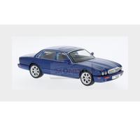 1:43 IXO Jaguar Xj8 (X308) 1998 Blue Met CLC588N.22