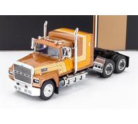 1/64 IXO-MODELS - FORD USA - LTL 900 TRACTOR TRUCK 3-ASSI 1978 64TR011B