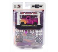 1/64 M2-MACHINES - CHEVROLET - 3100 TRUCK PICK-UP CUSTOM WITH 37000-68