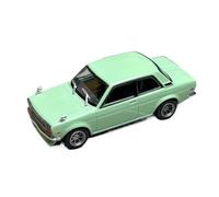 1:64 Per Nissan Datsun510 Verde In Piccola Scala Modello Di Auto In Lega Di Metallo Fuso Ornamenti A Tema Scena Decorativi Da Collezione