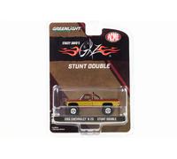 1:64 Stacey David's Gearz 1986 Chevrolet K-20 Stunt Double Greenlight