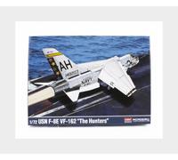 1:72 ACADEMY Mcdonnel Douglas F-8E Vf-162 The Hunters Phantom Ii Kit AC12521