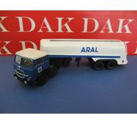BREKINA 58507 Fiat 690T trattore 3 assi ARAL , cisterna ''ARAL"