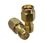 1 adattatore da SMA/RP-SMA a spina maschio RPSMA e femmina jack dritto e connettore coassiale RF ad angolo retto (SMA M a SMA F Q)