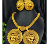 1 collana, 1 coppia di orecchini, 1 anello, set di gioielli a 3 pezzi a forma di fiore, set di gioielli da donna per matrimoni e feste in Medio Oriente, Dubai, Europa, America, Arabia Saudita e Africa