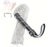 1 frusta con impugnatura in pelle nera e catena in metallo