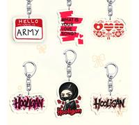 1 pezzo/6 pezzi Portachiavi in acrilico ARMY, ciondolo a tema supporto fan rosso e nero, "CIAO IL MIO NOME È A.R.M.Y.", "Qual è la tua canzone d'amore", design hooligan, accessorio di moda divertente,