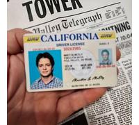 1 pezzo Carta d'identità finta "Marty McFly" - Ritorno al futuro - Michael J. Fox - Replica di un oggetto di scena, regalo di Natale Policloruri di vinile