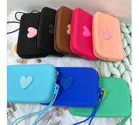 1 pezzo di borsa cosmetica in silicone a forma di cuore, di un solo colido, con grande capacità di stoccaggio, borsa a mano con corda da appendere, borsa semplice per mamme, portamonete, custodia per 