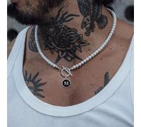 1 pezzo Nuova collana con pendente circolare con iniziale, chiusura a moschettone alla moda, perle finte per uomo L,M,S,H,A,T,O,B,C,D,E,F,G,I,J,K,N,P,R,V,W,Y,Zvetro