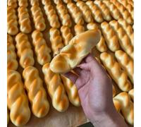 1 pezzo Pane soffice e lentissimo a crescere, regalo per compleanno, Natale o Ognissanti (fatto a mano, alcune piccole imperfezioni sono normali, si prega di non acquistare se si hanno obiezioni) 1 pz