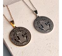 1 pezzo San Benedetto Esorcismo medaglia in acciaio inox collana pendente , Talismano per la protezione contro gli spiriti maligni, adatto per uso quotidiano e come regalo Tagli UnicaAcciaio inossidab