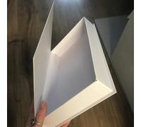 1 pezzo Scatola decorativa di lusso a forma di libro finto, con coperchio magnetico a ribalta - Decorazione per la stanza, regalo natalizio, accessorio per il soggiorno, scatola portaoggetti in carton