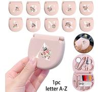 1 pezzo Scatola degli attrezzi rosa per cucito con lettere bianche floreali rosa A-Z, regalo perfetto per principianti di cucito: 1 Kit da cucito portatile - Pieghevole, forniture e accessori da cucit