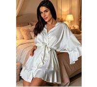 1 pezzo Vestaglia da sposa in seta con rouches. Questa è una vestaglia leggera con apertura frontale adatta per indossare durante il trucco per il matrimonio. Può essere indossata come outfit per fest