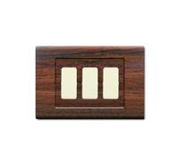 1 Placca, 3 moduli/posti, Compatibile Con BTicino Magic, legno scuro, Placche squadrate, rettangolari, Plastica di alta qualità, 100% compatibile con supporti e moduli originali