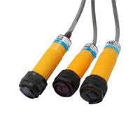 1 pz E3F M18 10 cm 30 cm 2 M 5 M Rilevamento Ottico Feedback Diffuso Riflessione Riflettente Interruttore del Sensore Regolabile(E3F-DS30,AC NC)
