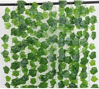 1 pz ghirlanda di edera artificiale da 6,5 piedi, viti finte resistenti ai raggi UV con foglie verdi realistiche per la decorazione della parete del giardino della festa di nozze di interni ed esterni