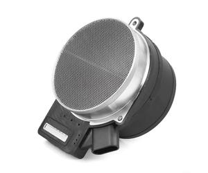 1 pz Massa Sensore di Flusso D'aria MAF per Chevrolet per GMC per CADILLAC per SILVERADO per SIERRA per TAHOE per YUKON 99-18 Prestazioni del Motore Sostituzione Economia Carburante