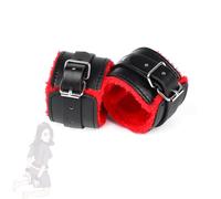 1 set di manette regolabili in pelle nera e rossa per oggetti di gioco in peluche