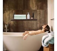 1 set di mensole sospese in legno, montate a parete, con struttura in ferro,