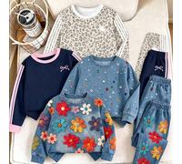 1 Set selezionato casualmente da più stili, non è possibile specificare lo stile o il colore. Set di 2 pezzi con top a maniche lunghe + pantaloni per ragazze, tessuto confortevole e delicato sulla pel