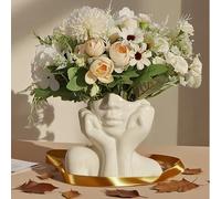 1 Vaso artisticamente progettato a forma di donna con le mani che coprono il viso. È semplice ma elegante, con un design unico e affascinante delle mani che coprono il viso. Ideale per disporre fiori 
