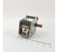 1 x CONDENSATORE ARIA VARIABILE 1 X 410pF P NOS. 1 pz. CA370/1U3F190525