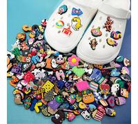 10/20/30/40/50 pezzi casuali Charm per scarpe, ciondoli per sandali, bottoni, pins per zoccoli originali, decorazioni per scarpe, regali adatti per famiglia, amici e compagni di classe 10 pezzi,30 pez