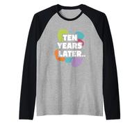 10 Anni dopo Meme divertente Festa di compleanno di dieci anni Maglia con Maniche Raglan