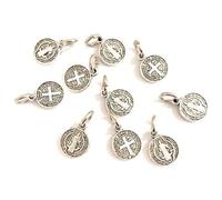 10 medagliette di San Benedetto in metallo bagnato argento, 9 mm Una delle medagliette più antiche della cristianità, chi la indossa crede che abbia potere contro il male.