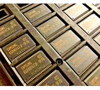 10 PEZZI/PCS MEMORY SAMSUNG SRAM 256Kx16 SO44 K6X4016T3F-TF70 CODE ME000256