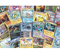 100 Assorted Pokemon Cards with Foils - Multicolor NUOVO