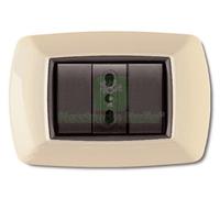 10PZ PLACCA LIFE MOD. LIVING PLASTICA AVORIO 3POSTI: