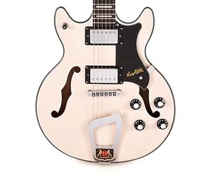 11 ALVAR. HAGSTROM Chitarra a corpo cavo ALVAR SFT.