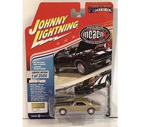 1967 Chevy Camaro Z28 Granada Gold Poly 1:64 Johnny Lightning JLMC016B