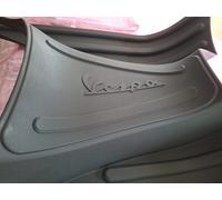 1B010590 TAPPETO VESPA GTS 310 2025 ORIGINALE PIAGGIO
