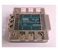 1pc TSR-40DA Three-phase solid state relay 4-32V DC load 24-380V AC