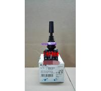 1pcs New Eaton Muller cross switch M22-WJ4/K40 4N0 UL